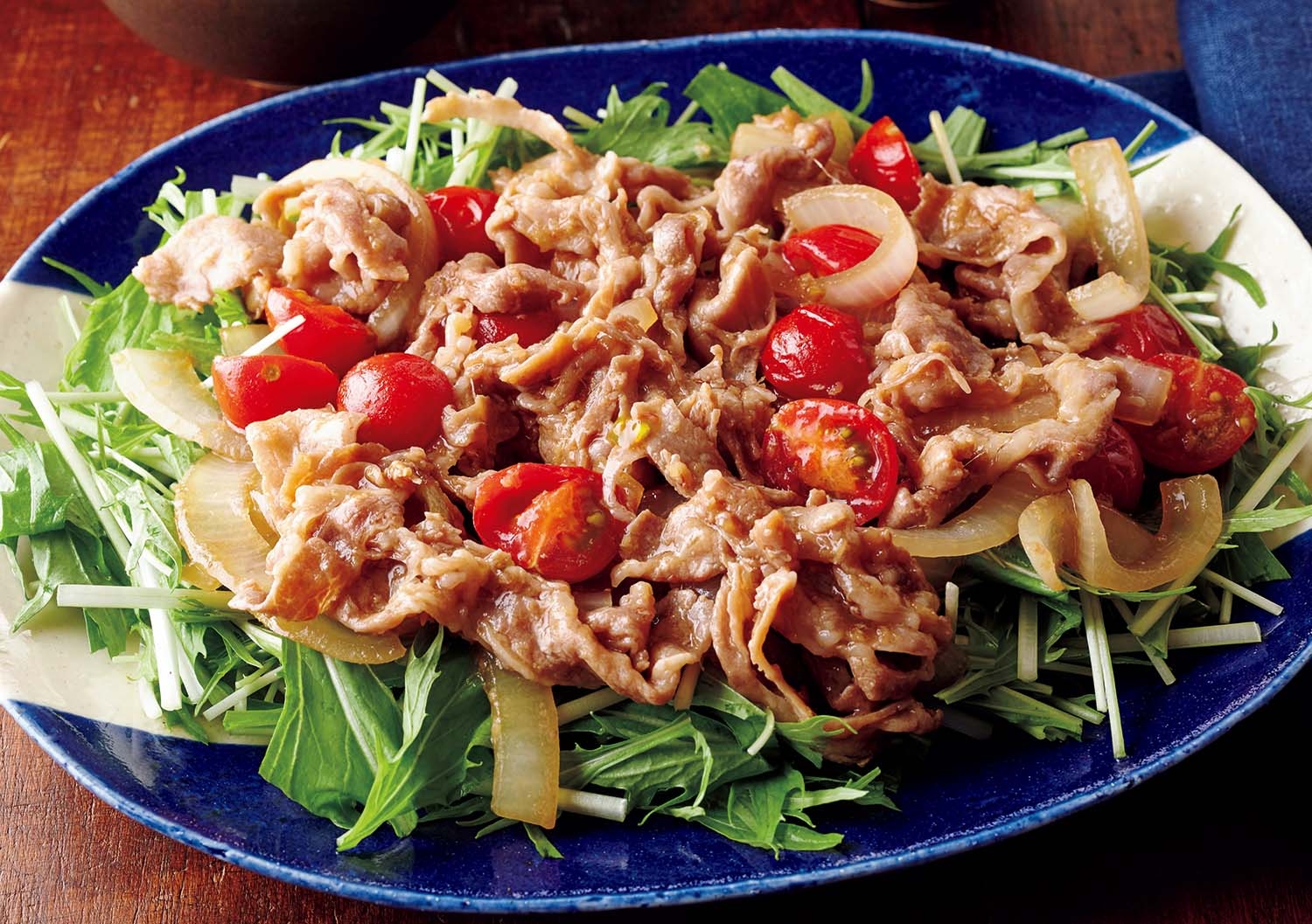 「豚の蒸ししょうが焼き」(一般的なレシピより100kcalダウン)