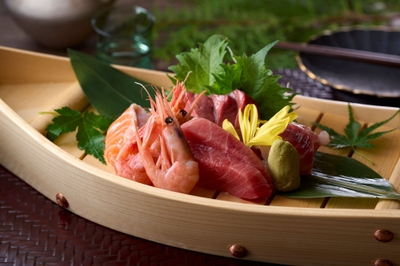 27HQNi473vYQ0c8Q7NNc.jpg?w=940&h=940