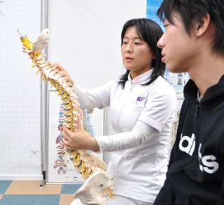 27yUYNL0TgmXNXi3XmWa.jpg?w=940&h=940