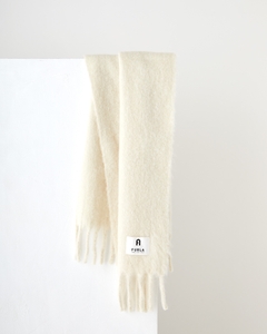 アルパカ混 ボリュームマフラー　　　　　　　　　          24-135-46032-20  　￥16,500　40×204cm