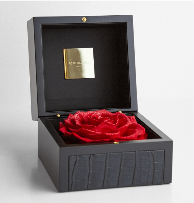 ダイヤモンドローズエンボスレザー 税別¥35,000