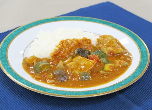 トマト&チキンヨーグルトのカレー