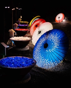 花手水と和傘２