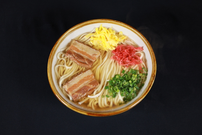 沖縄そば専門店 宣野湾そば「沖縄そば」