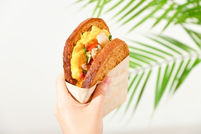 2NtKWDSICN4YnbOg11C1.jpg?w=940&h=940