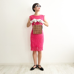 ファルファーレのTストラップシューズ（黒）