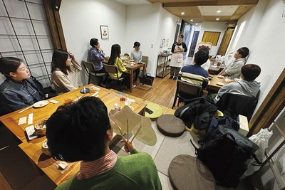 2S70uB2jmUQzSztBhndW.jpg?w=940&h=940