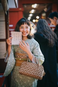 2V4acAowwtX9QQupAUff.jpg?w=940&h=940