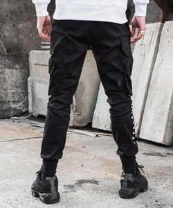 2W339HHo21yPzfzXVKA3.jpg?w=940&h=940