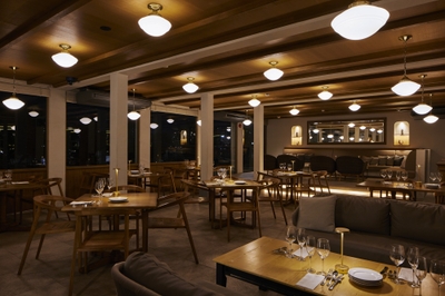 2YcDQPpQ9W5y7YHXsEjL.jpg?w=940&h=940