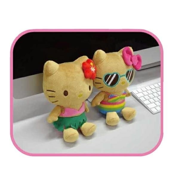 ハローキティの日焼けぬいぐるみ