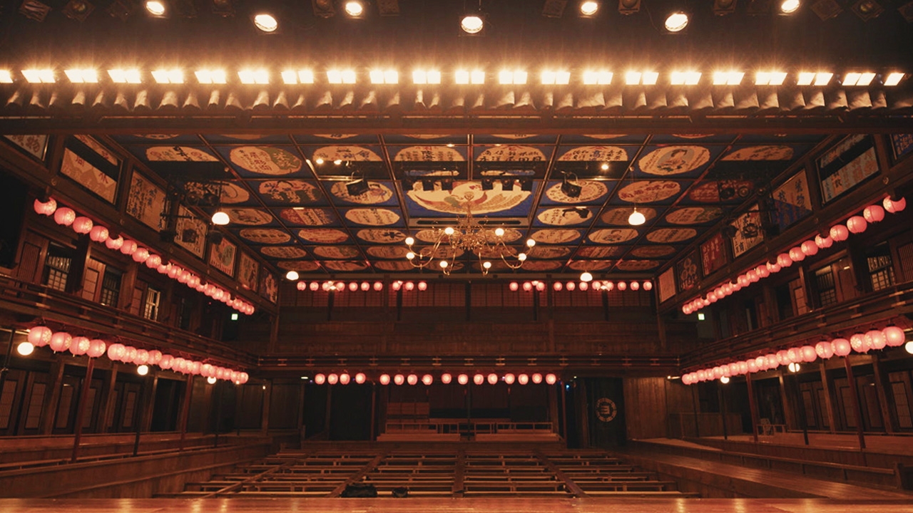 Yachiyo-za, a playhouse that retains the atmosphere of the Edo period. = Yamaga City, Kumamoto Prefecture