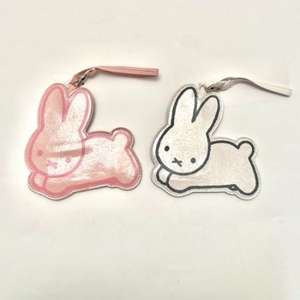 2kqi2t75paIoToe1rAtM.jpg?w=940&h=940