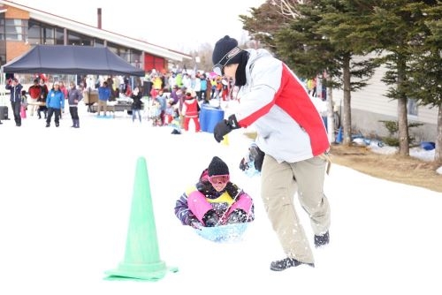 親子で楽しめる冬の運動会！「親子雪上運動会 ～富士観光開発60周年
