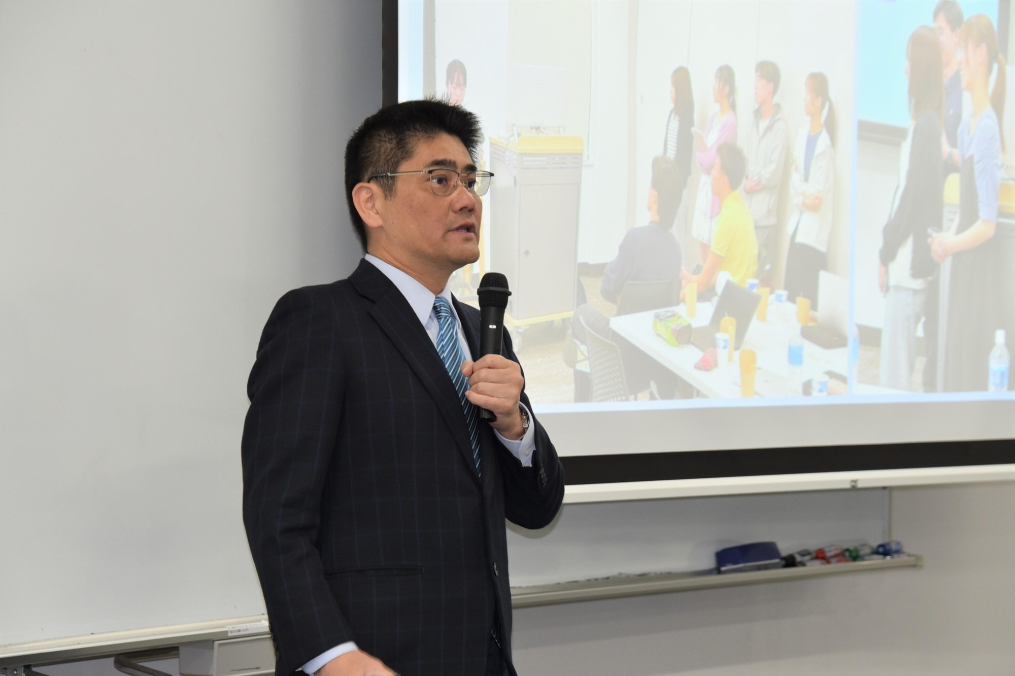 伊川学務センター長