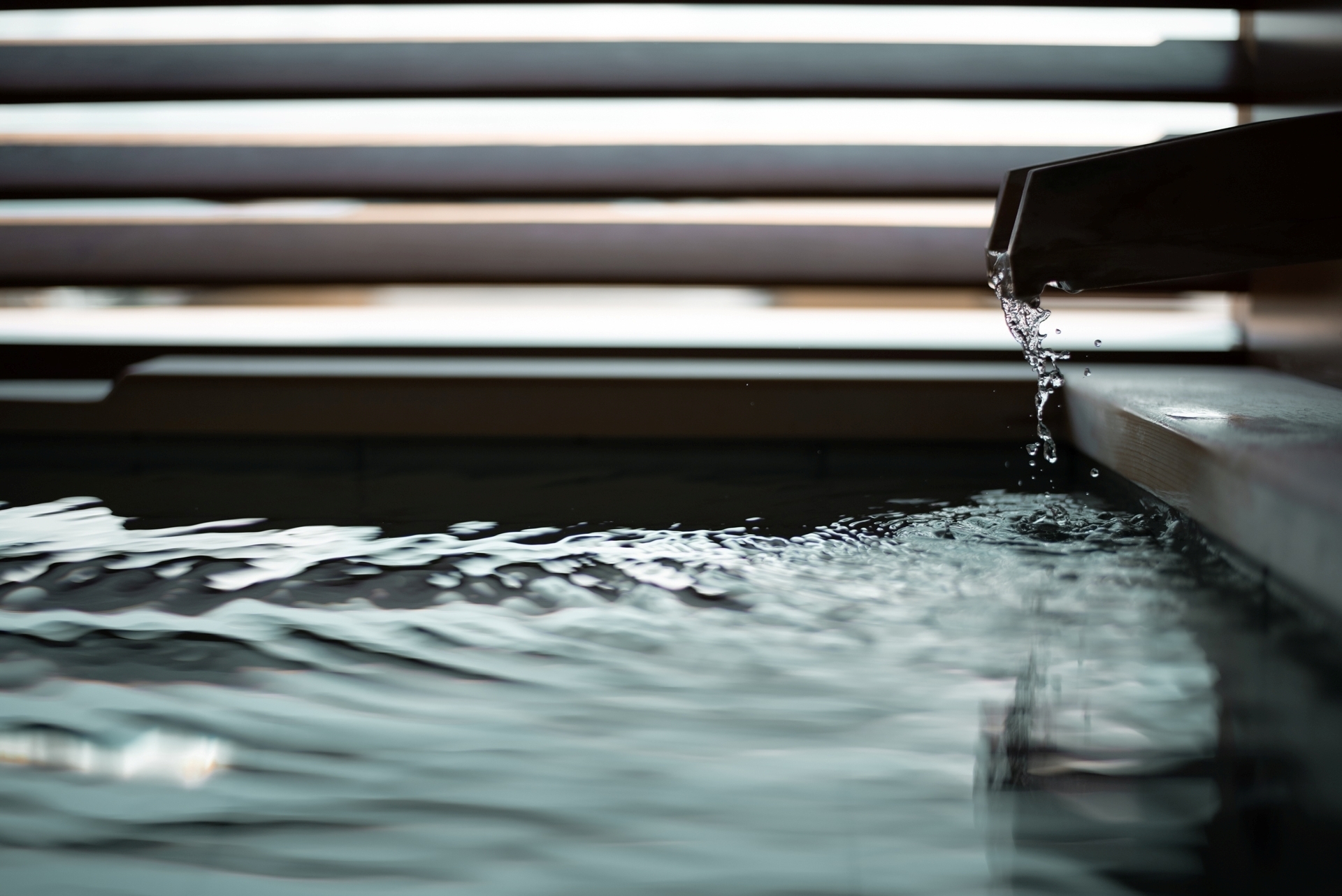 道後温泉引き湯の客室露天風呂