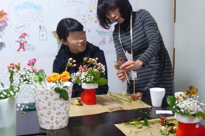 2pogf0WzyZop0QwBAReA.jpg?w=940&h=940