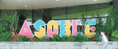 2wPWE2VpNZGMbN0Hc2hy.png?w=940&h=940