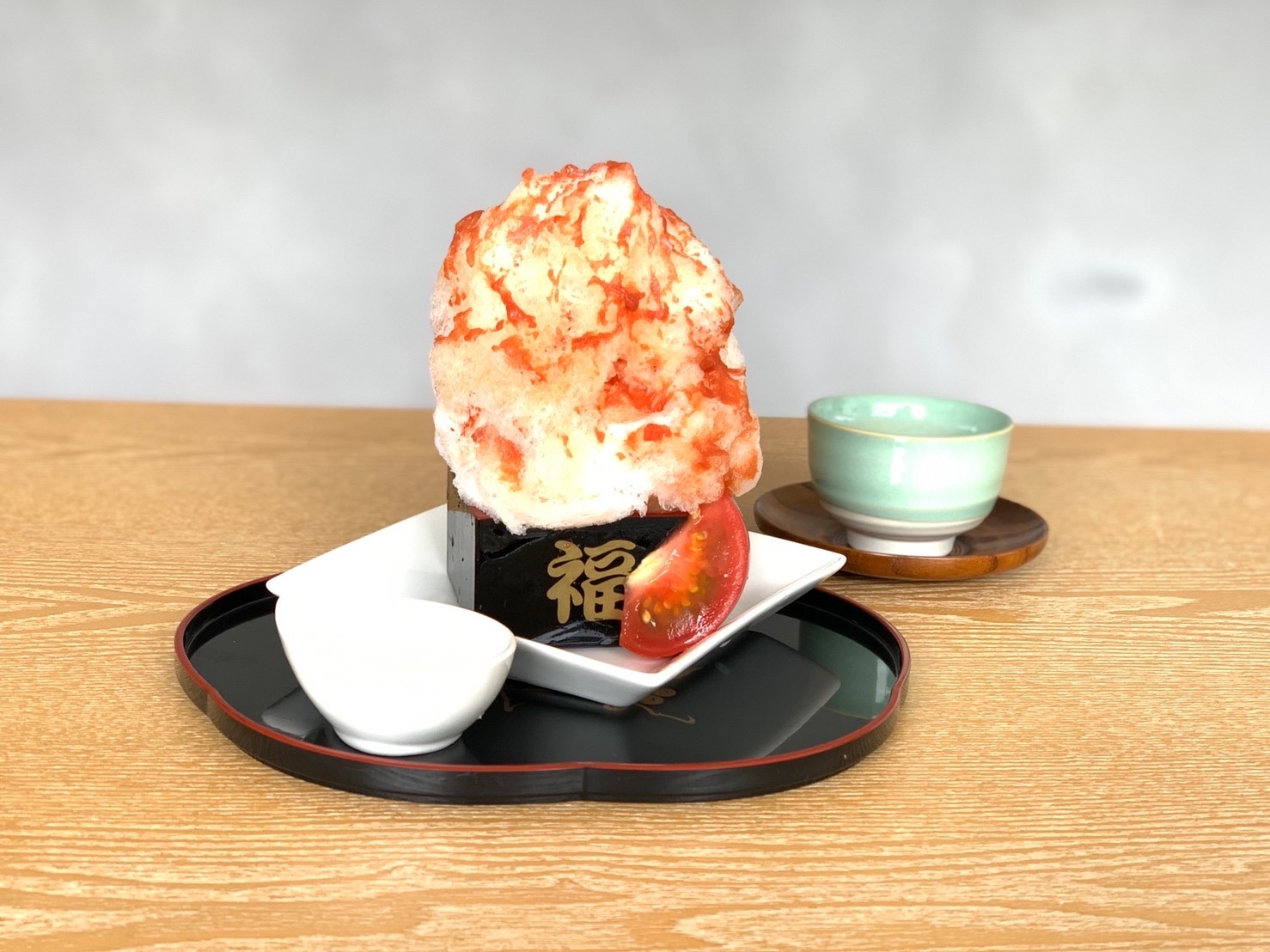 “ふわふわ天然氷×周南トマト”のかき氷を新発売!