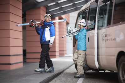 2wxq3ExohsIrVM986543.jpg?w=940&h=940