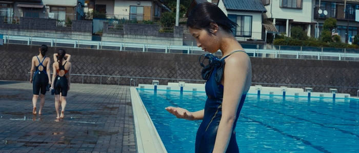 「水の中で深呼吸」の一場面