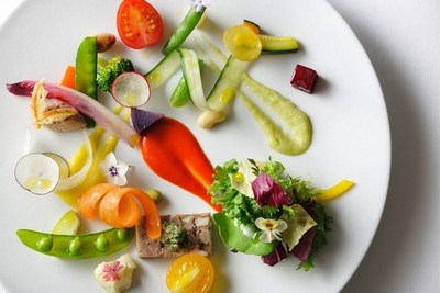 34iNLboC5sJquSICdfBD.jpg?w=940&h=940