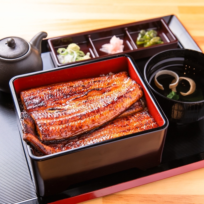 上 松 鰻重 2,900円 (税込)