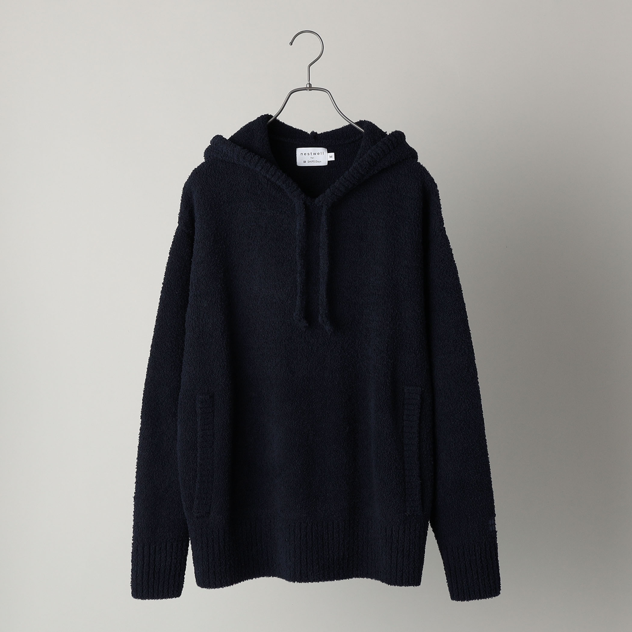 HOODED PARKA ¥13,970(inc. tax)NAVY