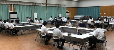 昨年度の地域ゼミの様子（新宮市役所との防災についての座談会）