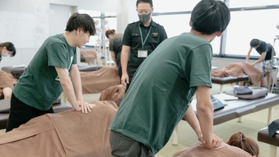 3GQ5oKN4ajSjlJF0vG7a.jpeg?w=940&h=940