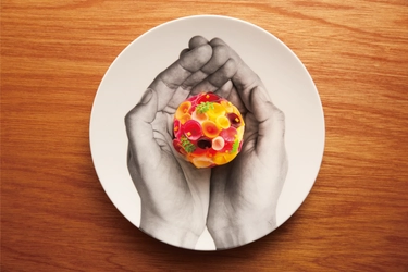 業界史上初!LEOC、1,000事業所で からだにも地球にもおいしいヴィーガン料理を 提供する「1,000 Vegan Project」をスタート