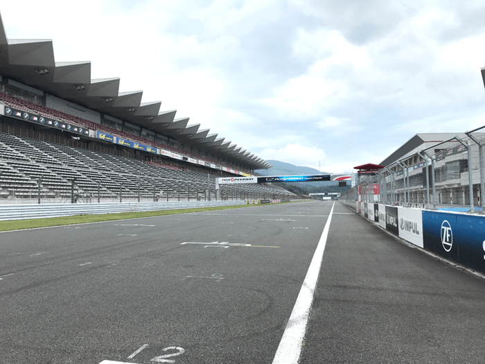 ↑ 富士スピードウェイ