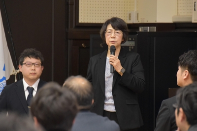 3Iluj0BHEZUOLBbY4v1W.jpg?w=940&h=940