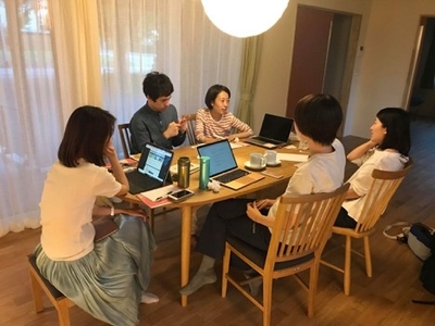 3NniWi3r85Twev0Pe2Dy.jpg?w=940&h=940