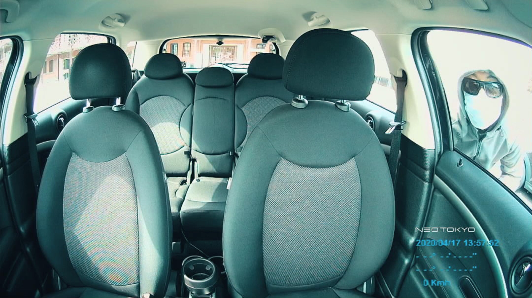 室内カメラに赤外線機能を搭載