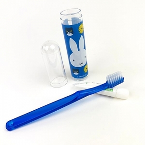 3Z3MeOxDxdIBg14BcyYs.jpg?w=940&h=940