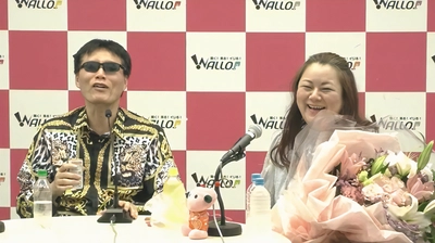 SIZUKU、レギュラー番組「GOD CHANNEL」でのサプライズに感涙。観覧者及び期君路参が「心の中のエンジェル」国内ダウンロード総合1位に返り咲き、マンスリー5位を祝福