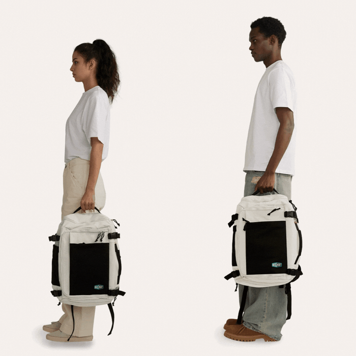 超軽量で軽く背負える