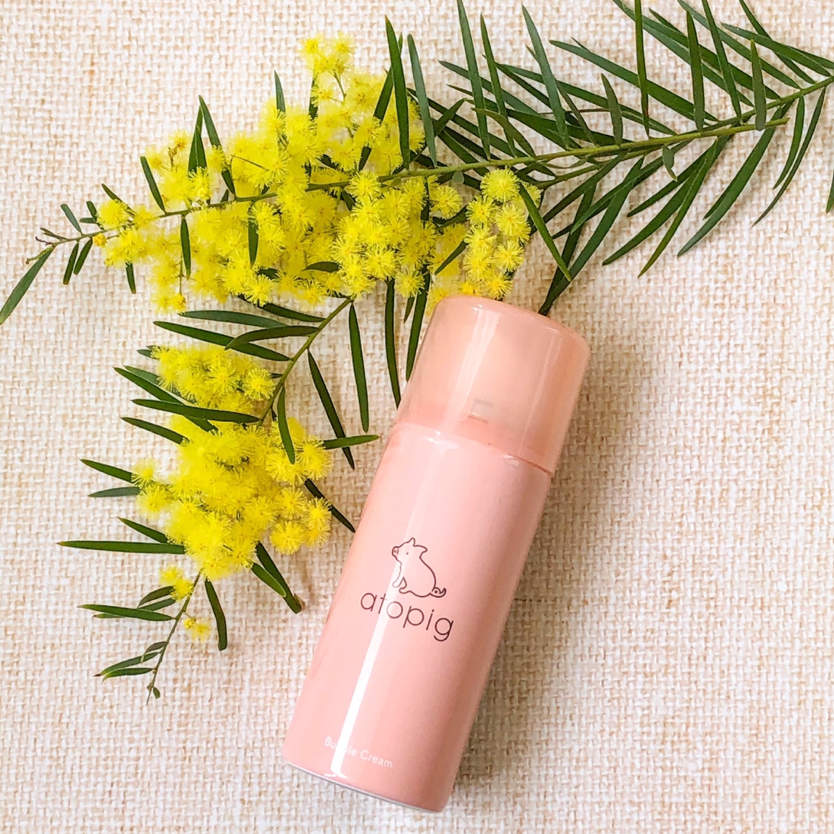 【新発想】ベタベタするワセリンから卒業!スーッと伸びてベタつかない!手軽に保湿ワセリン泡