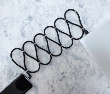 3i43H06W4Bui2JLoUTWh.jpeg?w=940&h=940