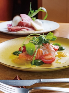 3iLFsf62OoLVf8uAYpI7.jpg?w=940&h=940