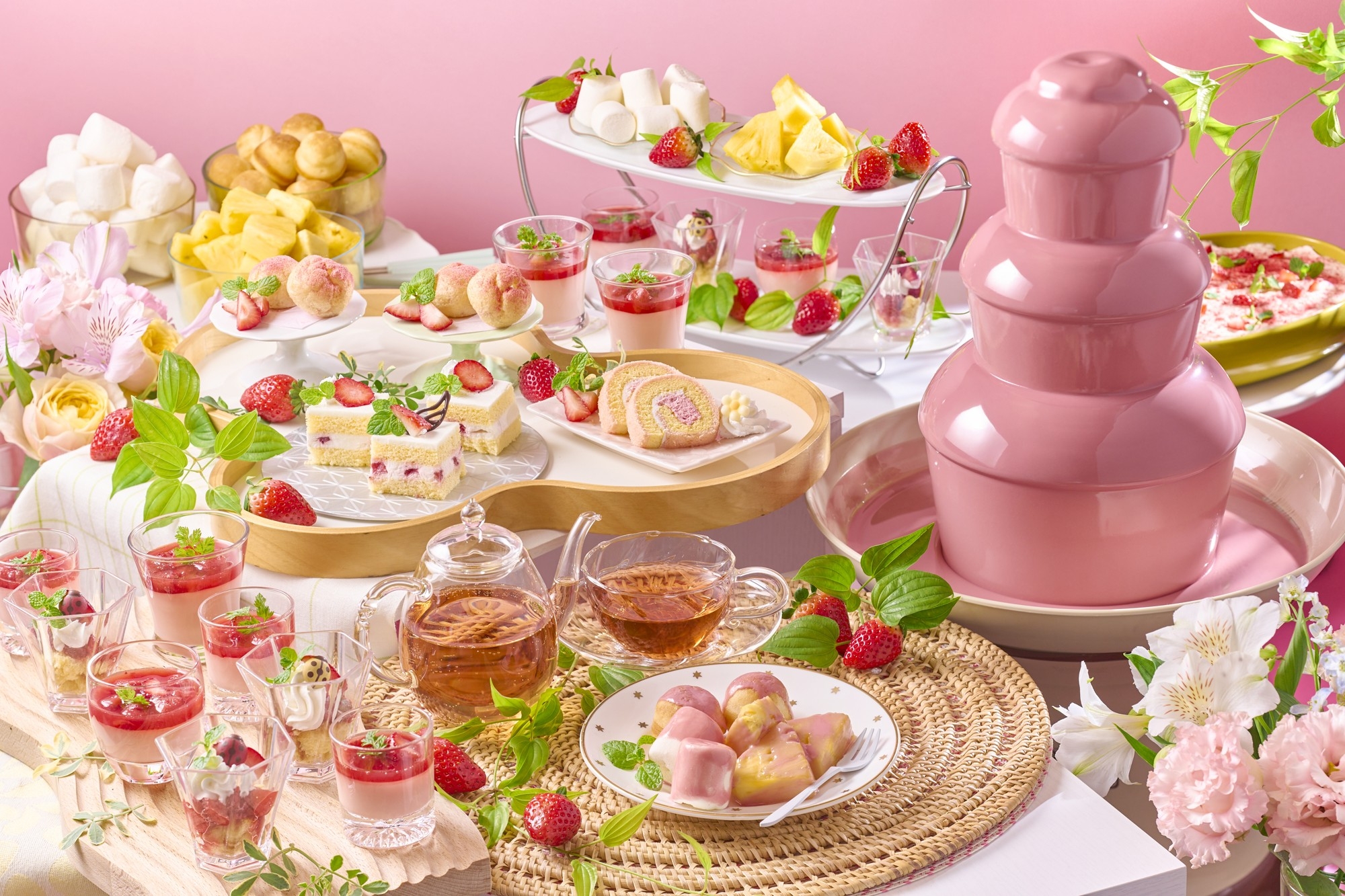 いちごスイーツ×食べ放題ビュッフェ
春メニュースタート！
鮮度抜群の豪華食材を食べつくす！大江戸三つ星バイキング