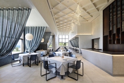 3m0pvx34a9CfFCC6dZva.jpg?w=940&h=940