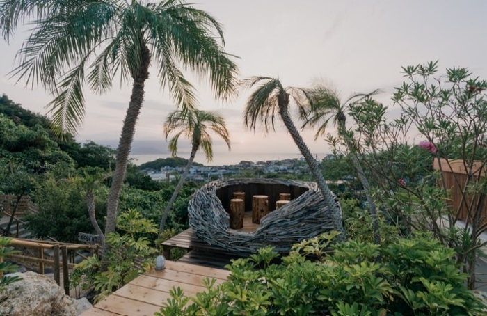 鳥の巣展望シート