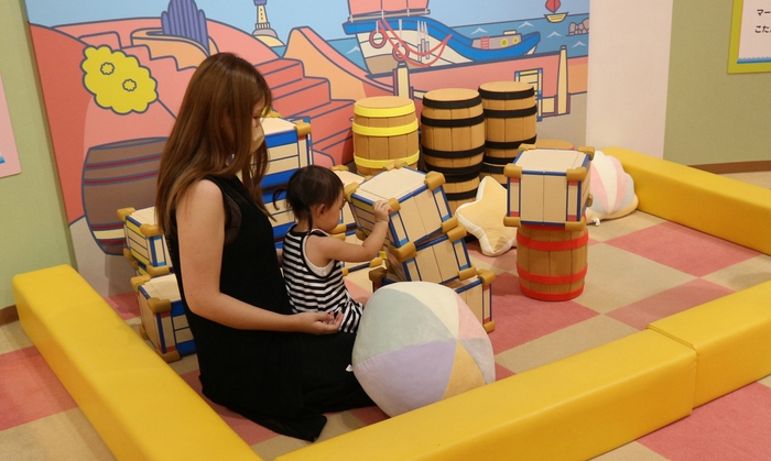 「港のつみき広場」