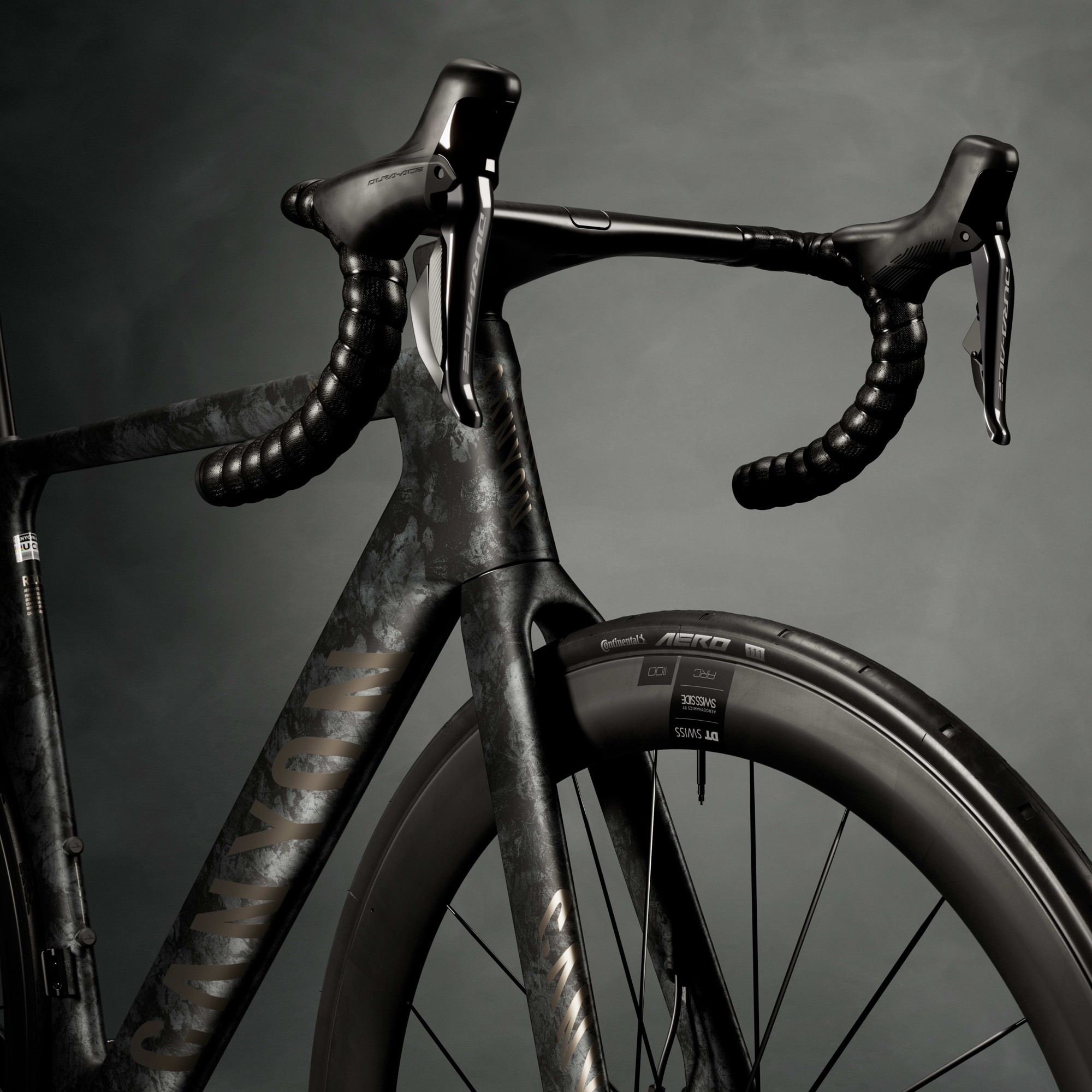 MyCanyon「ヘニゼ」は、隕石を思わせるエネルギーを感じさせるアートワーク