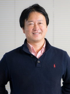 著者:齋藤 憲嗣(さいとう・けんじ)