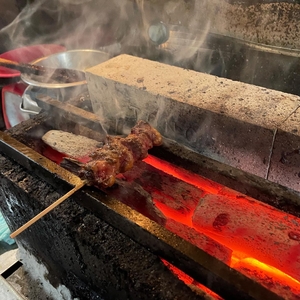 3yt883qVs9p8rT62QNJS.jpeg?w=940&h=940