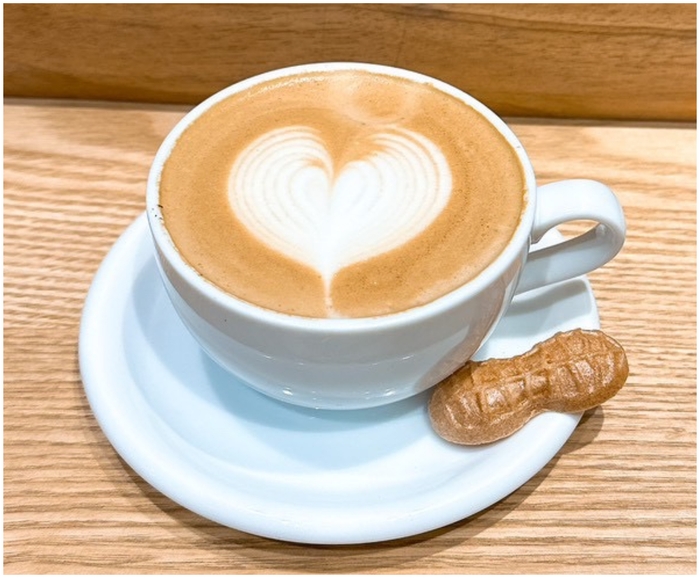 キャラメルピーナッツラテ