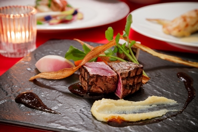 近江牛ロースのグリエに変更可能